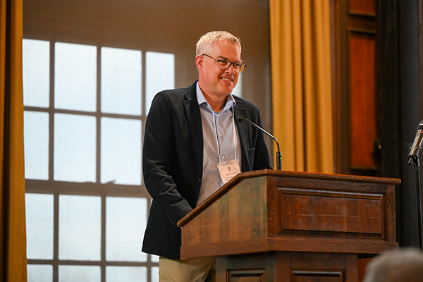 Dan Vimont at podium